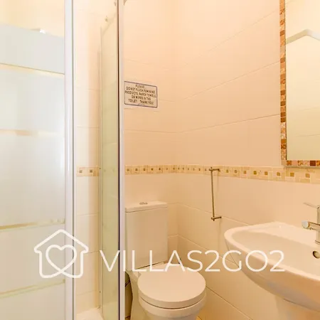 Grace - 5 Bedroom With Swimming Pool 빌라 알부페이라