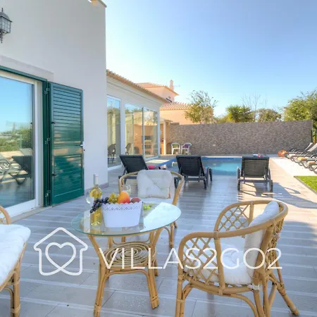 Grace - 5 Bedroom With Swimming Pool *