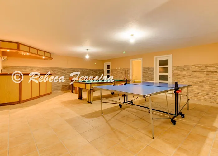 Grace - 5 Bedroom With Swimming Pool Villa *