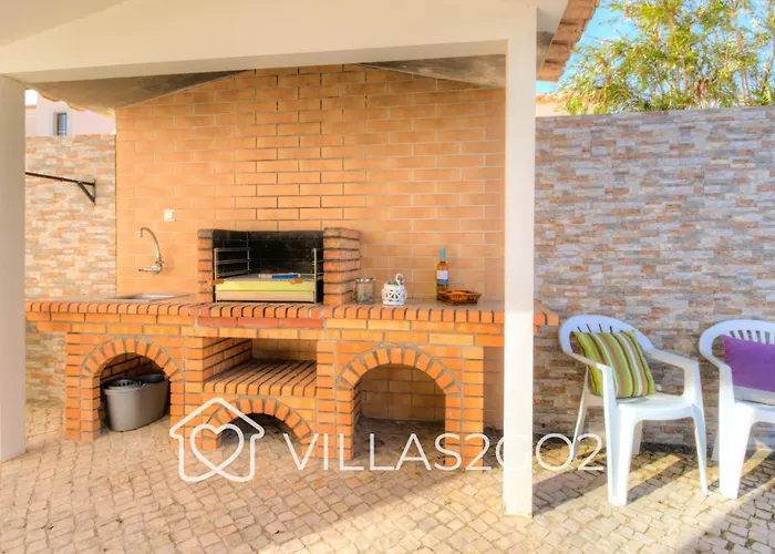 Grace - 5 Bedroom With Swimming Pool Albufeira