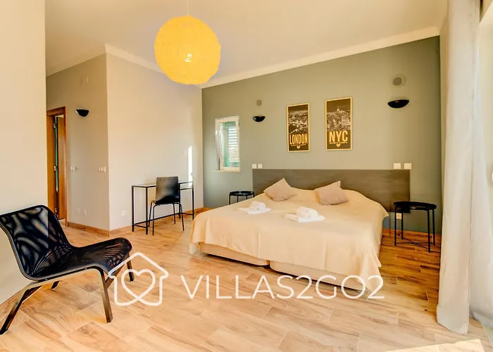 Grace - 5 Bedroom With Swimming Pool Villa Albufeira