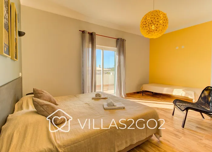 Villa Grace - 5 Bedroom With Swimming Pool *