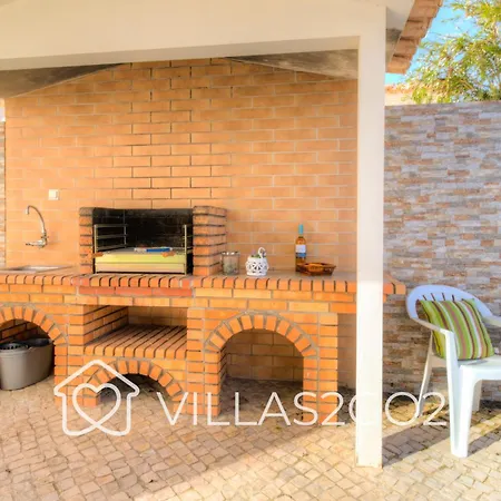 Grace - 5 Bedroom With Swimming Pool אלבופיירה
