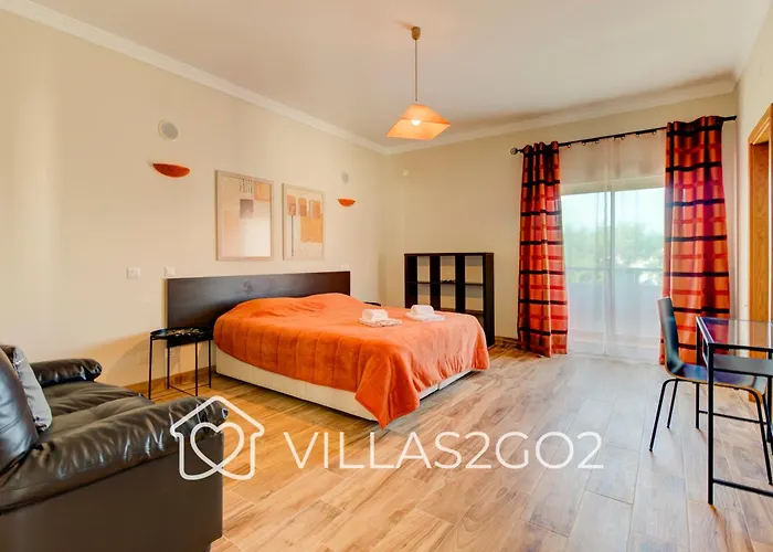 Grace - 5 Bedroom With Swimming Pool Albufeira