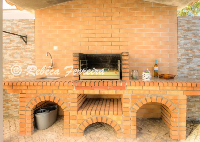 Grace - 5 Bedroom With Swimming Pool Villa *